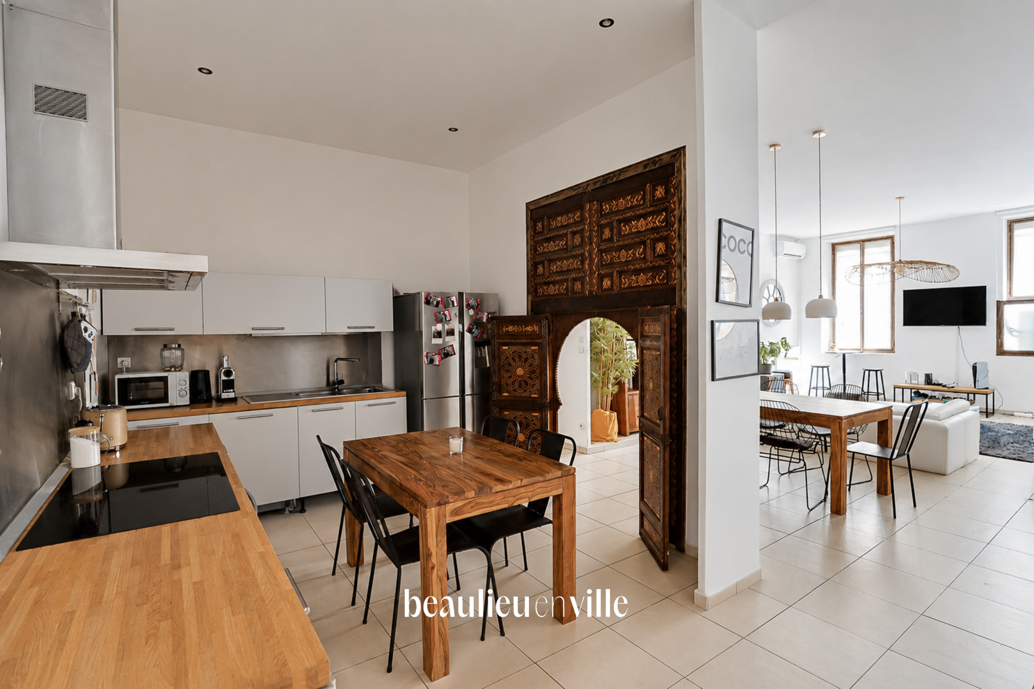 EXCLUSIVITÉ - VIEUX PORT / OPERA - T3 - 104 m2  - 390 000 EUROS