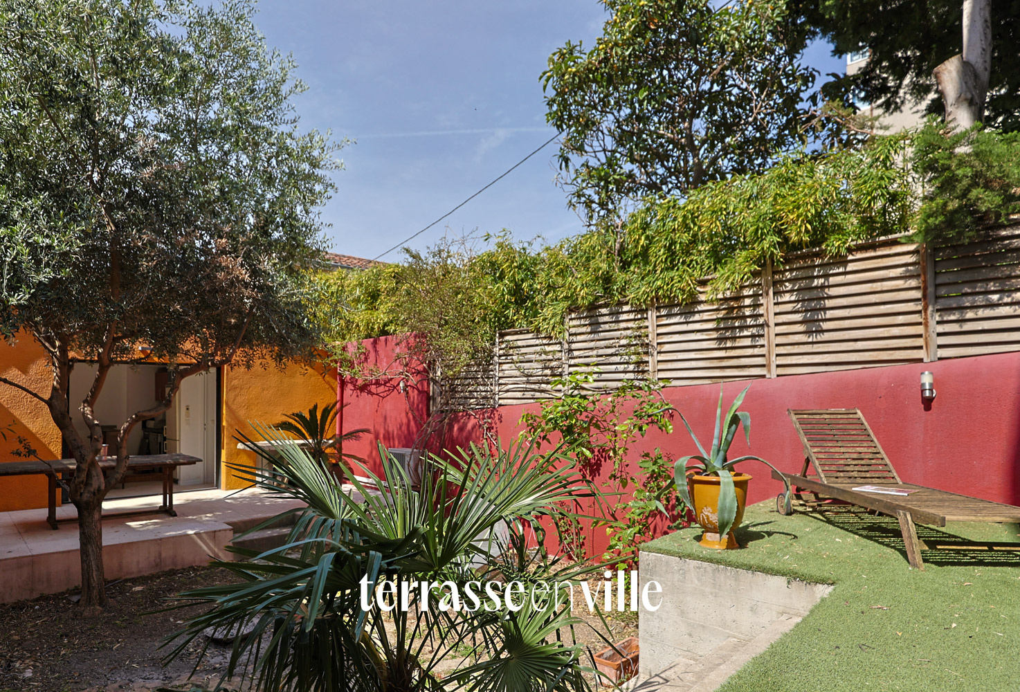 EXCLUSIVITÉ CINQ AVENUES MAISON T5/6 221 M2 - JARDIN - BOX DOUBLE - 880 000 €