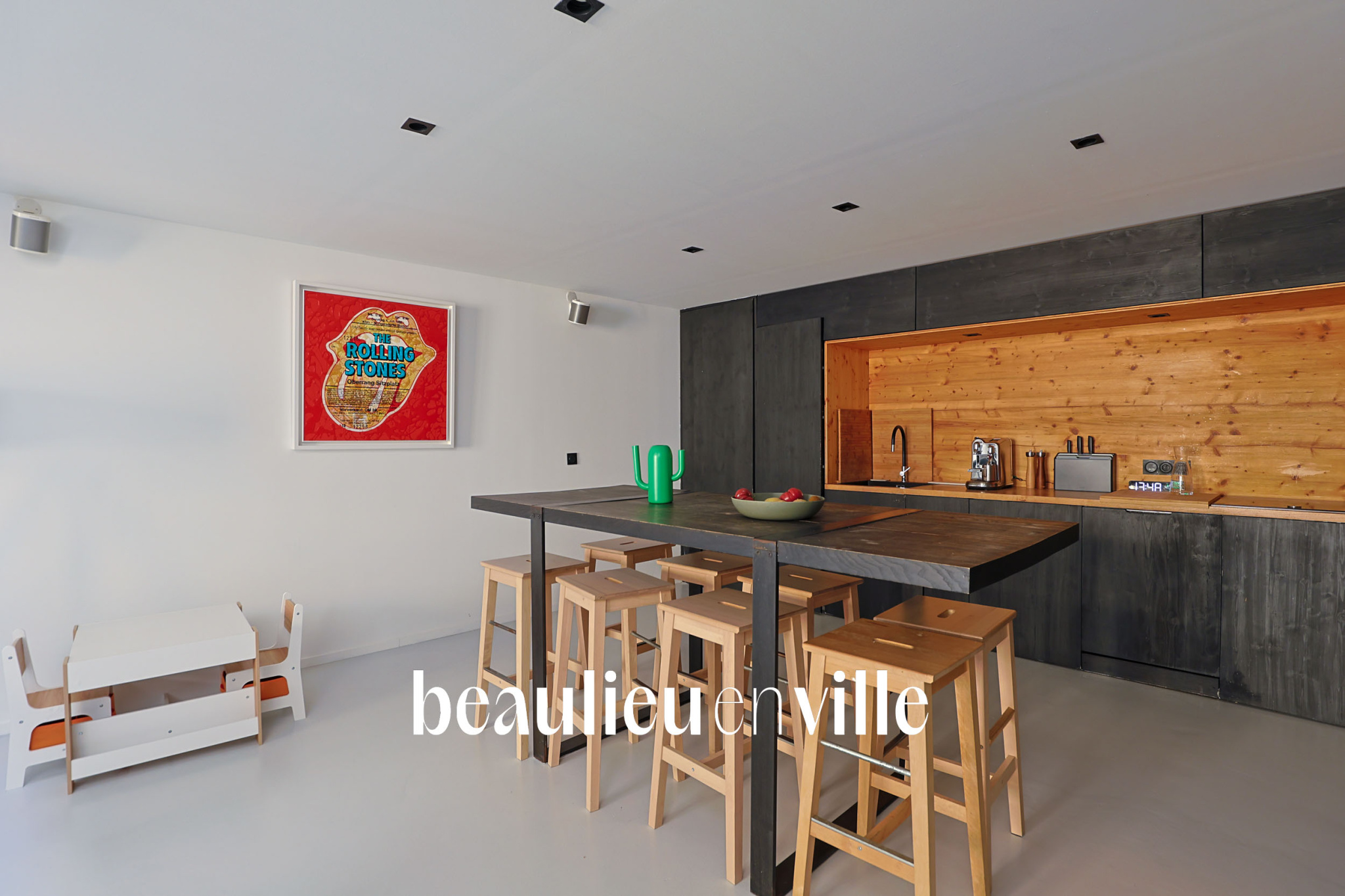 EXCLUSIVITÉ   VIEUX-PORT   LOFT - T4   450 000 €