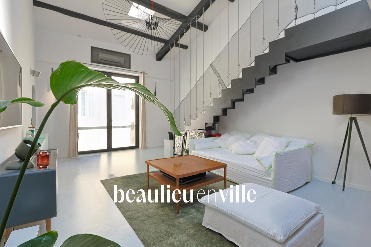 EXCLUSIVITÉ   VIEUX-PORT   LOFT - T4   450 000 €