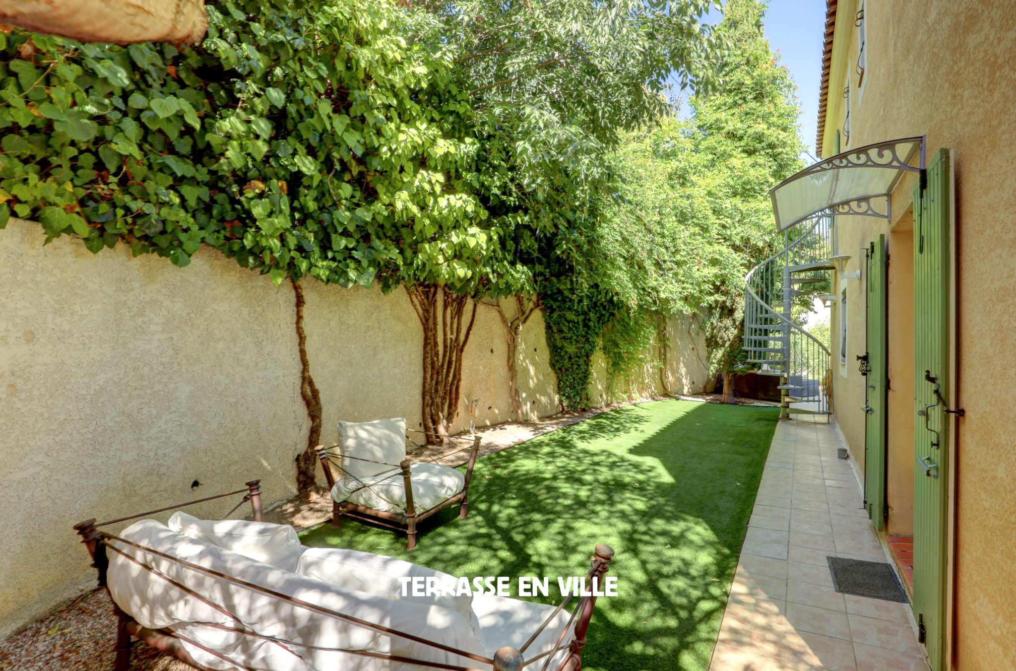 EXCLUSIVITE - LES CAILLOLS / ST JULIEN - 13012 - MAISON - T5 - 130 M2 - 660 000 €