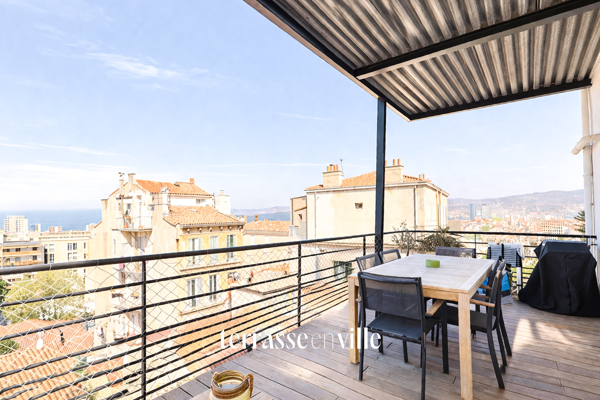 EXCLUSIVITÉ - SAINT VICTOR - T3 - VUE EXCEPTIONNELLE - 595 000 EUROS