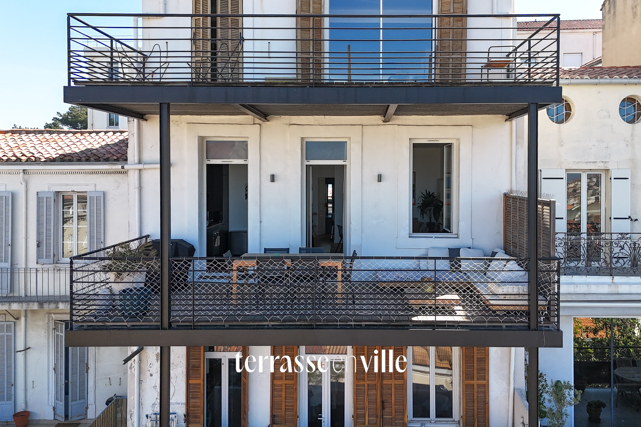 EXCLUSIVITÉ - SAINT VICTOR - T3 - VUE EXCEPTIONNELLE - 595 000 EUROS