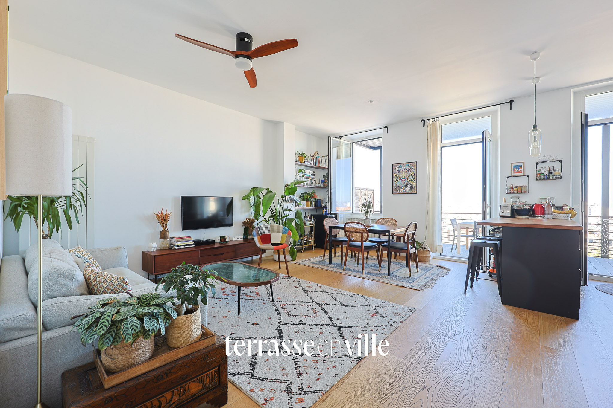 EXCLUSIVITÉ - SAINT VICTOR - T3 - VUE EXCEPTIONNELLE - 595 000 EUROS