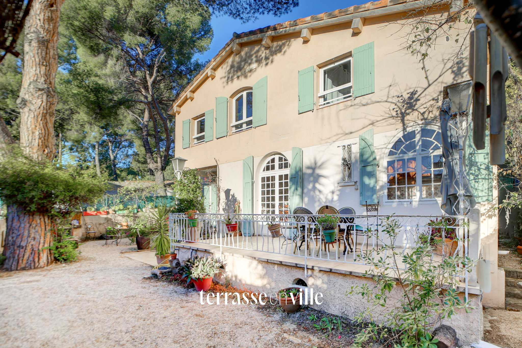 SAINT CYR SUR MER - LES LECQUES - VILLA T8 - 197M2 - PORT ET PLAGE A PIED