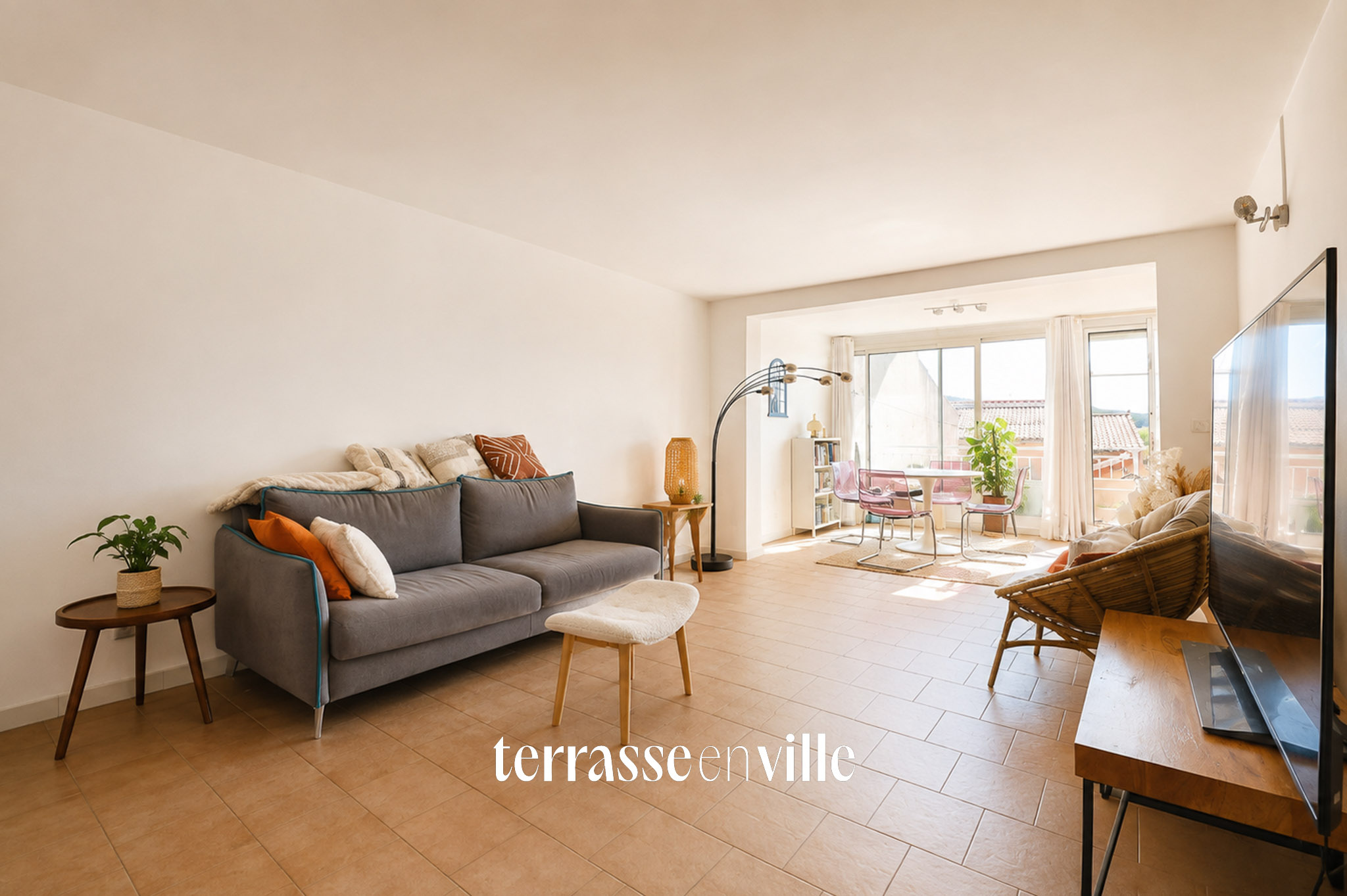 LES LECQUES - BEAU DUPLEX - 56M2 - TERRASSE VUE MER - PARKING - 390 000€