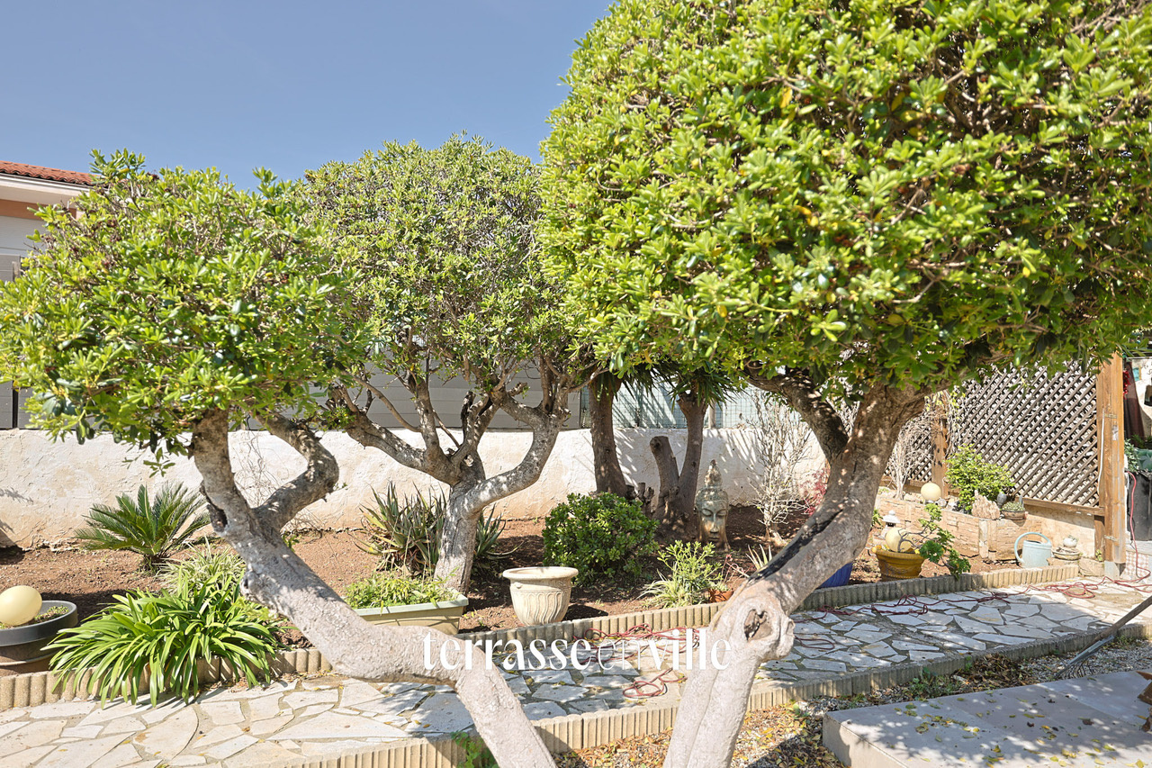 MAISON - 100 M2 - TOULON OUEST - T4 - PISCINE - JARDIN - GARAGE - DEPENDANCE