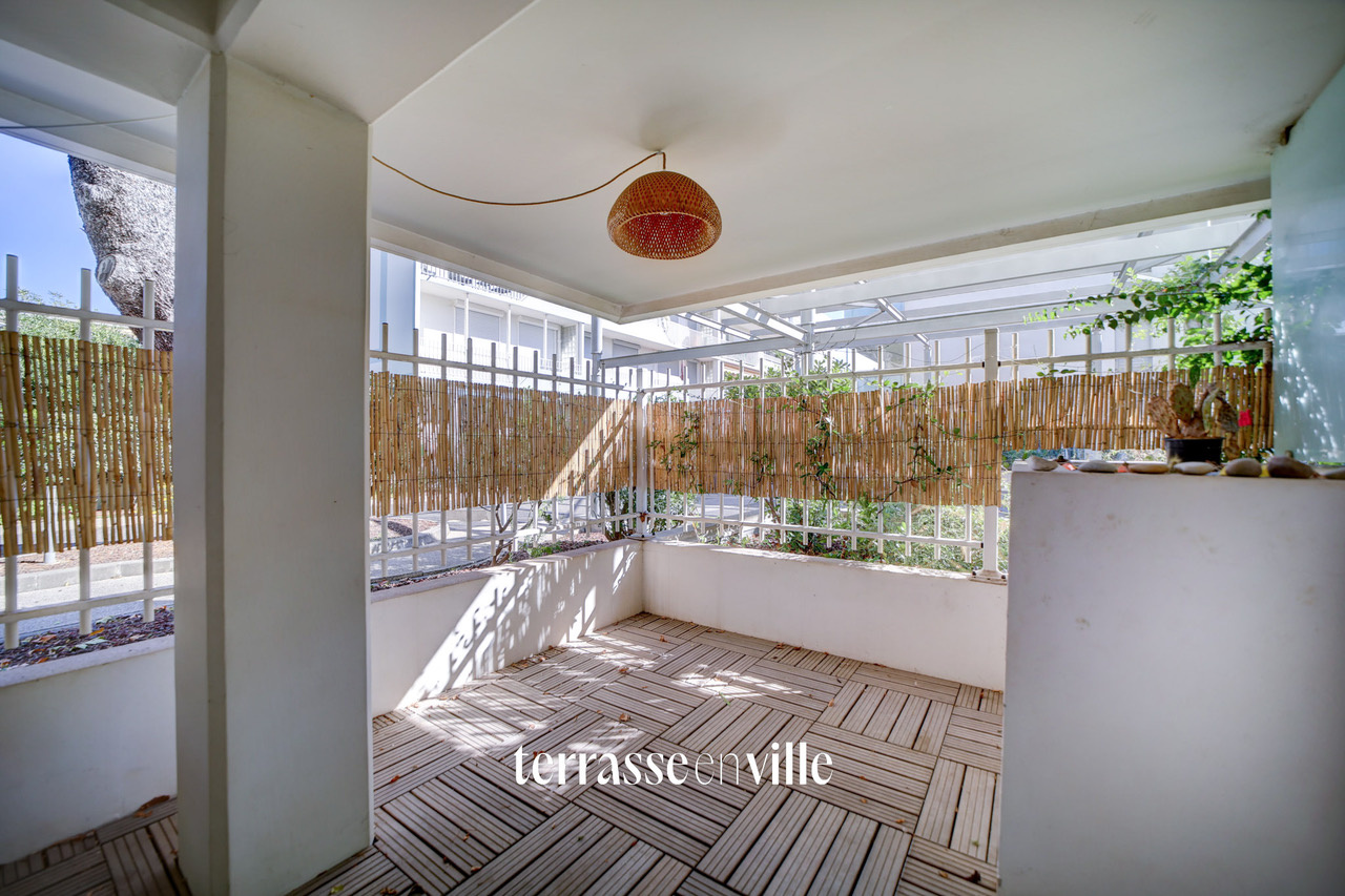 LA CIOTAT - BORD DE MER - APPARTEMENT T2 - 45 m2  - TERRASSE - 325 000 €