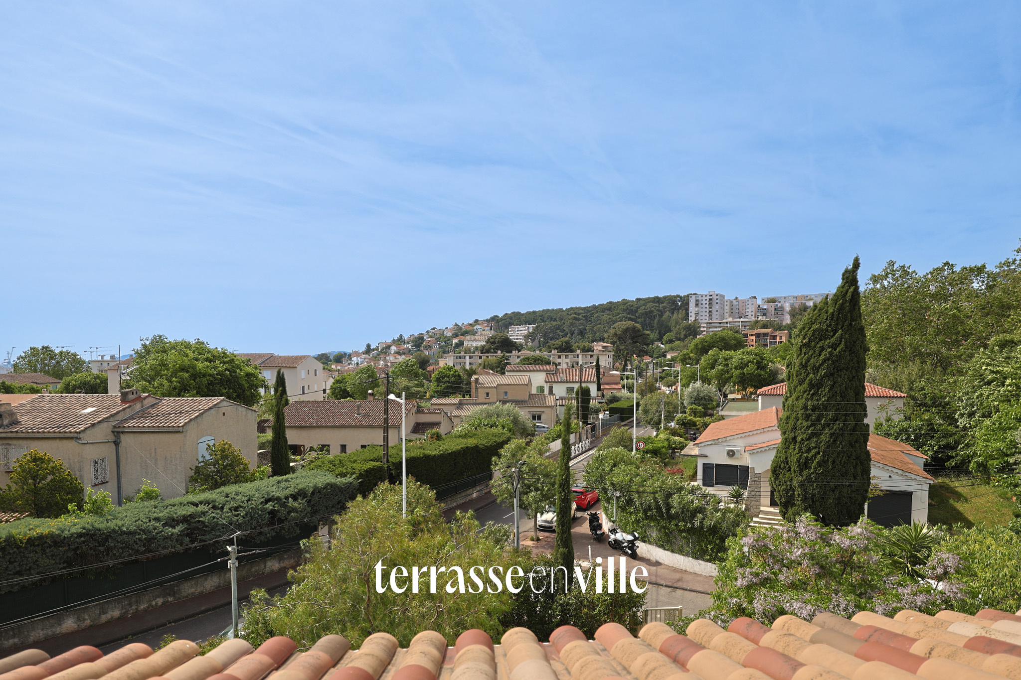T4 DUPLEX 89M2 - DERNIER ETAGE - TERRASSES