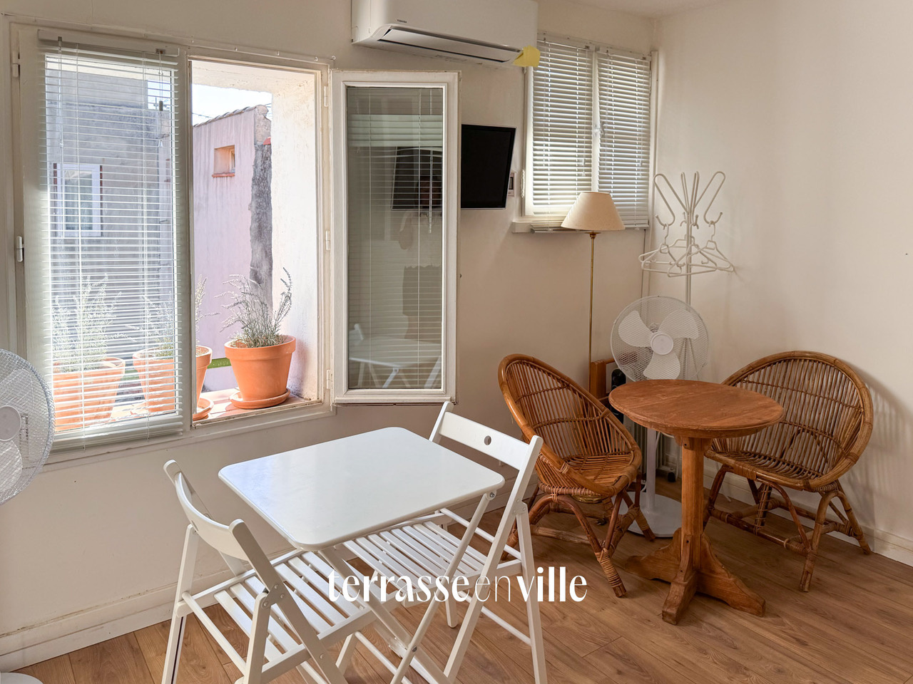 T2 - 28M2 - DERNIER ETAGE - ROOFTOP VUE MER 40 M2 - 249 000€