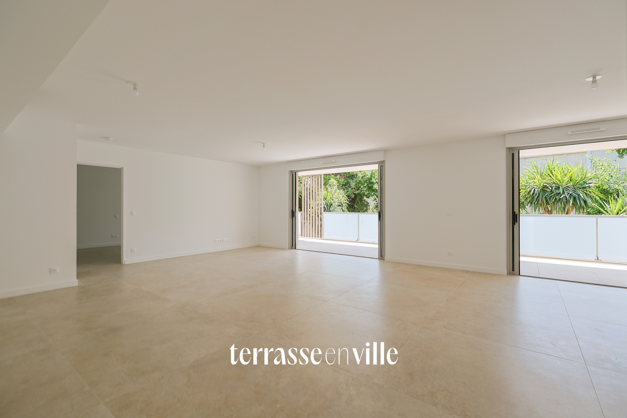 PETIT BOIS - 3 MNS DE LA MER A PIEDS - APPARTEMENT NEUF T4  - GARAGE + 2 STATIONNEMENTS EXTERIEUR