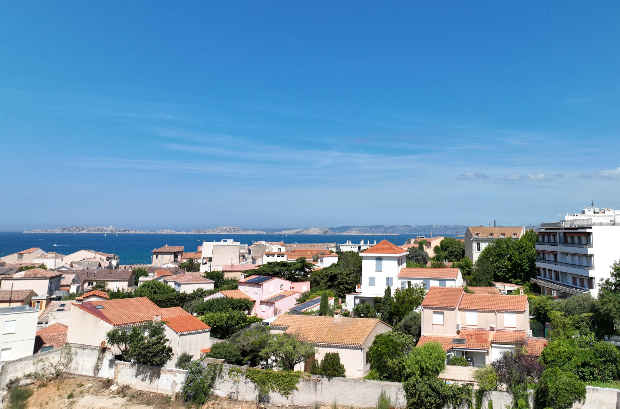 MAGNIFIQUE T4 - 109 M2 - TERRASSE VUE MER 161M2 - PLAGE A PIED - 948 000€