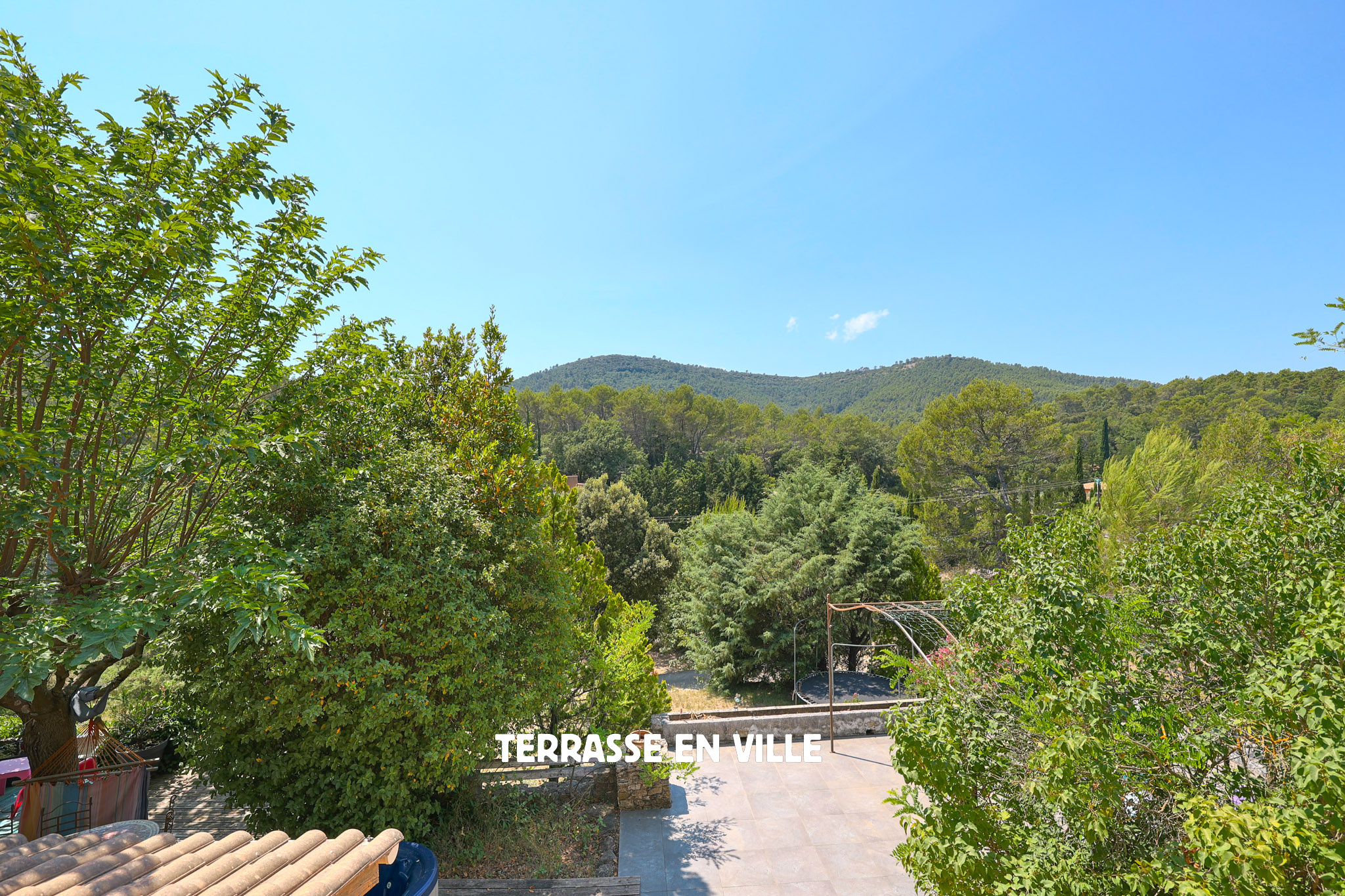CARNOULES - Maison 8 pièces 230M2 - Cadre campagne