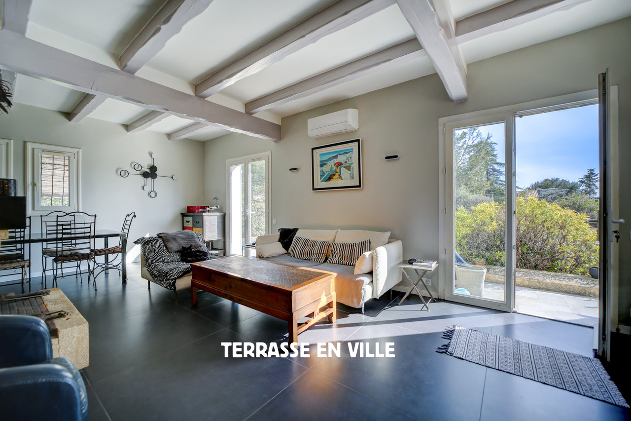 BELLE VILLA RENOVEE 214M2 - QUARTIER FONTSAINTE - T2 INDEPENDANT - PISCINE - 940 000€