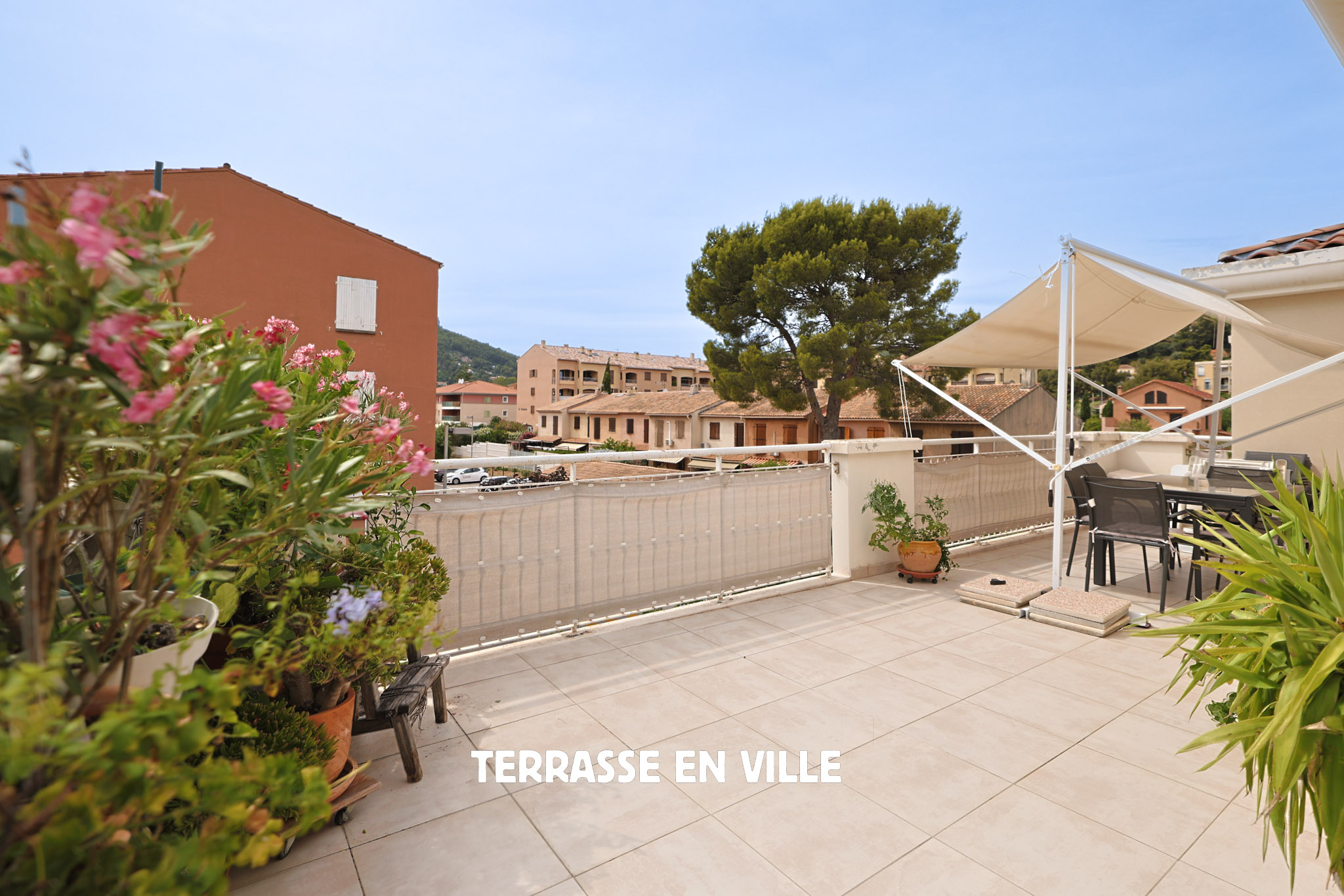T4 DERNIER ETAGE 90M2 - TERRASSE 38M2