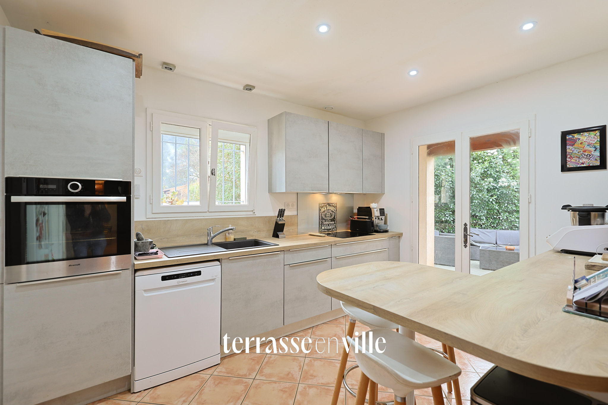 DARDENNES - MAISON 135M2 - PISCINE - GARAGE