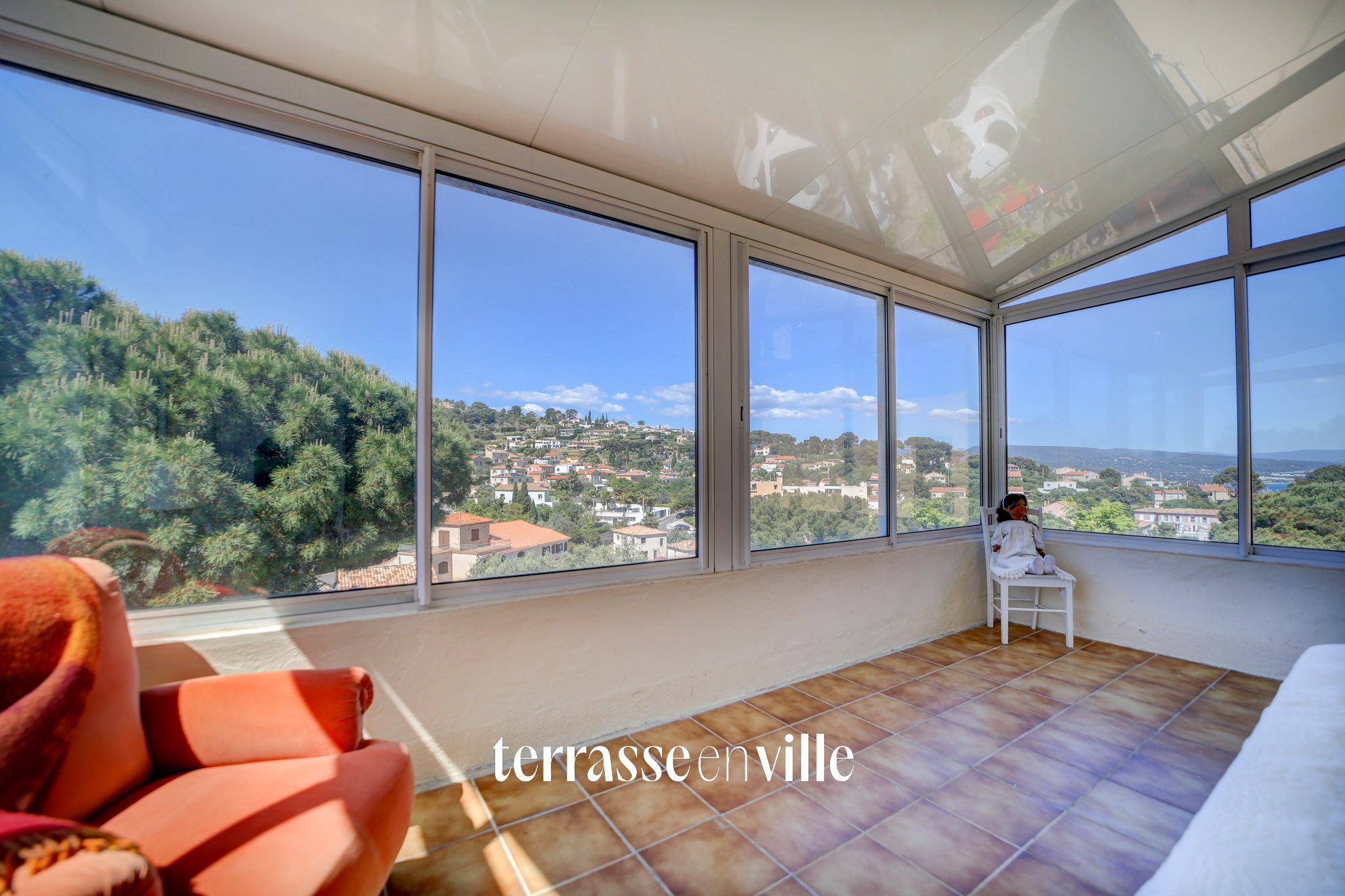 EXCLUSIVITÉ - LA CIOTAT - FIGUEROLLES - MAISON T4 - DÉPENDANCE T3 - TERRASSES- GARAGE
