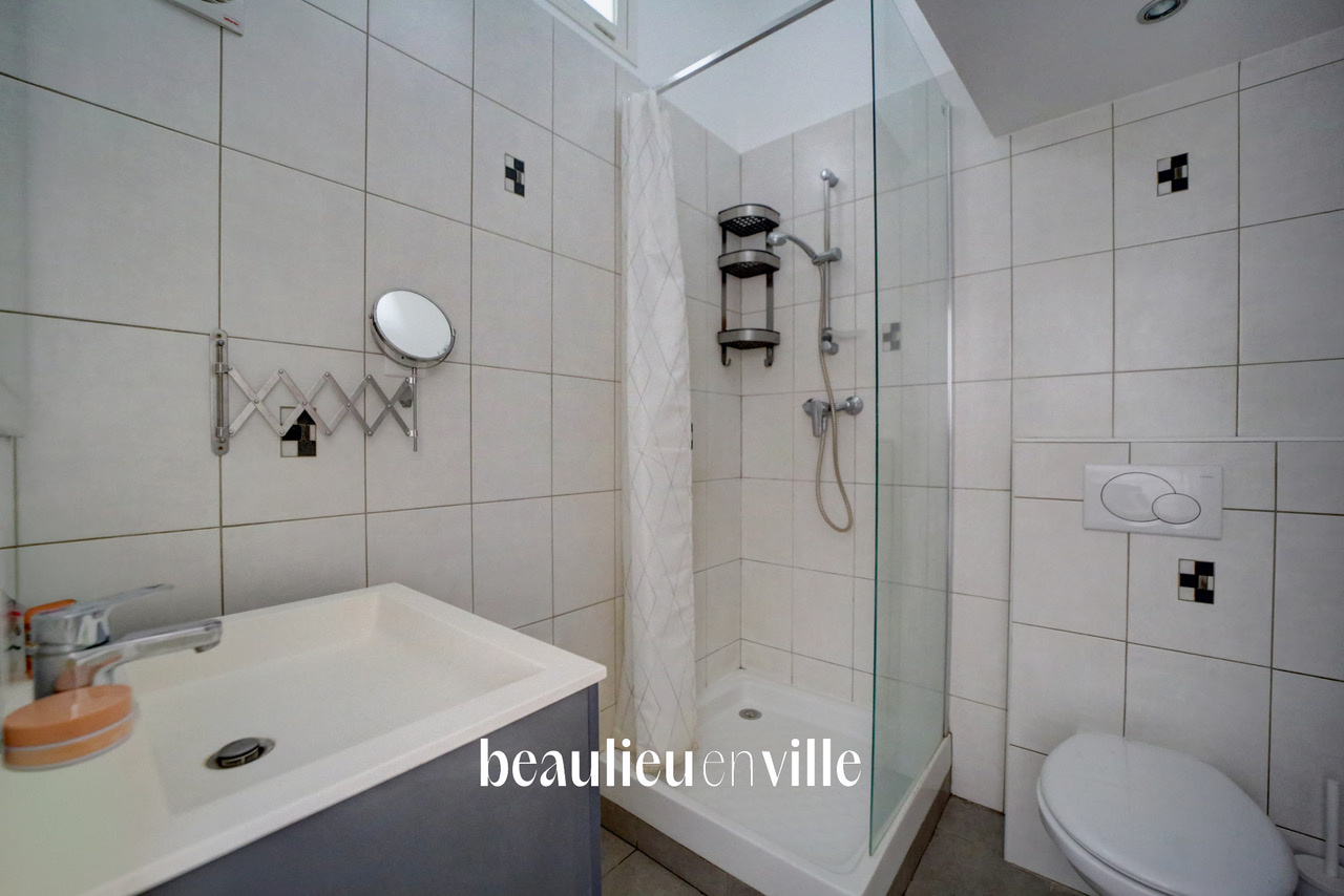 EXCLUSIVITÉ - Charmant T3 - Duplex - 50 m du Vieux Port