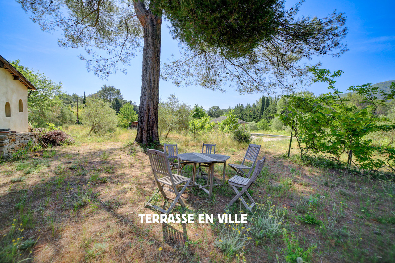 PROPRIETE 1,8HA - MAISON 180M2 - PISCINE - 598 000€