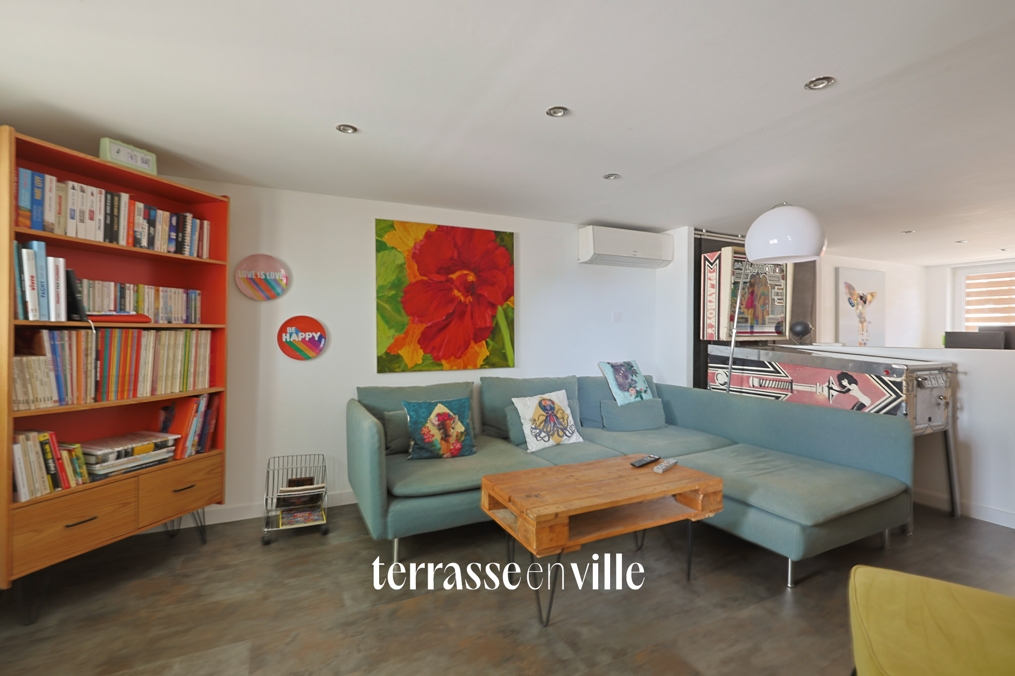 MAISON - TOULON EST - 125 M2 - 3 CHAMBRES - DEPENDANCE - PISCINE - PARKING - COMMERCE - JARDIN