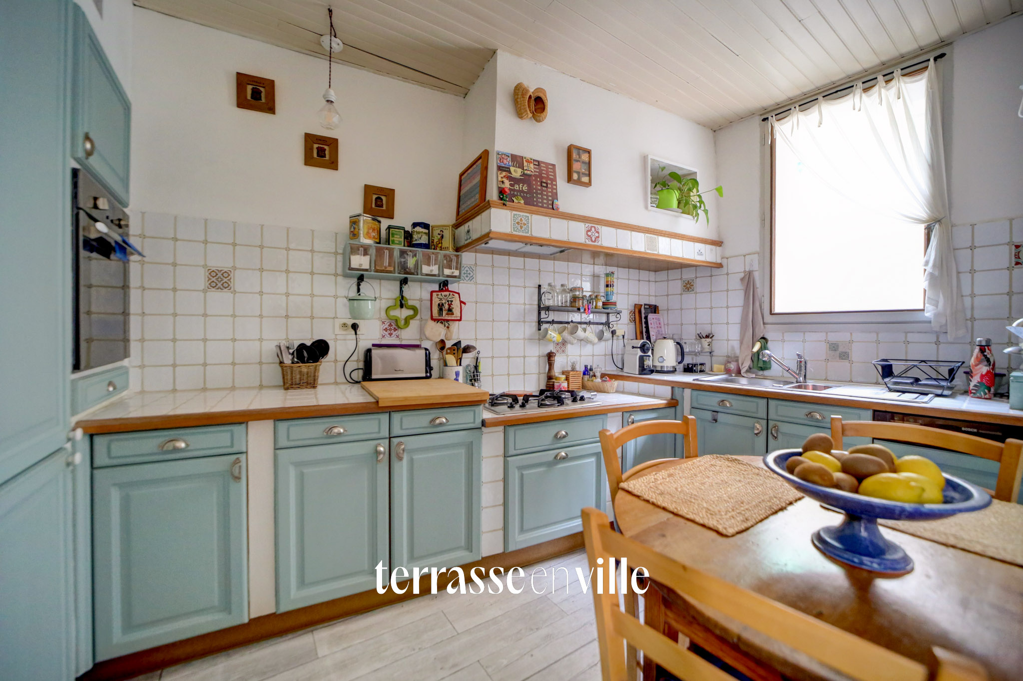 LA CIOTAT - VIEUX PORT - MAISON T4 74M2 - COUR INTÉRIEURE - 495000€