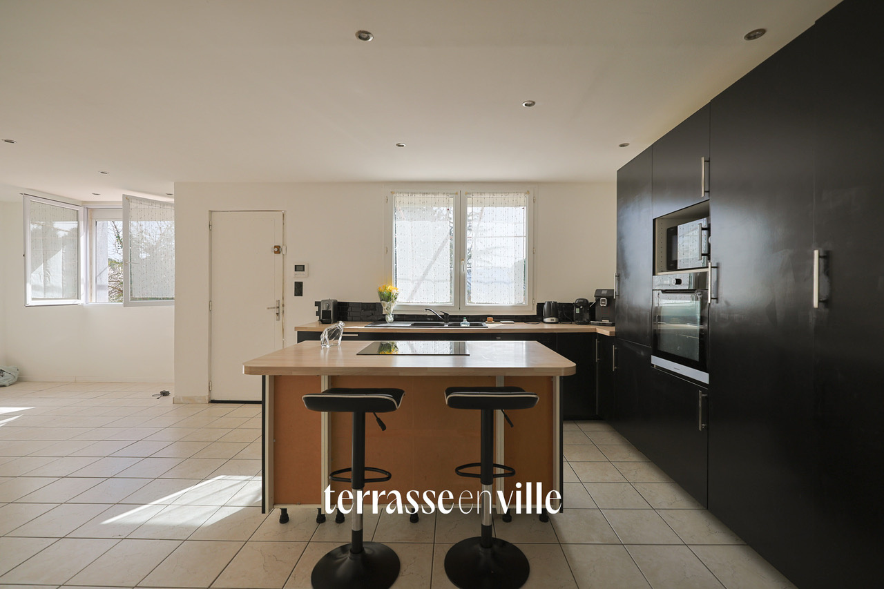 La Bouilladisse - Maison - T4 - 135m2 - Piscine - Jardin - 529 000 €