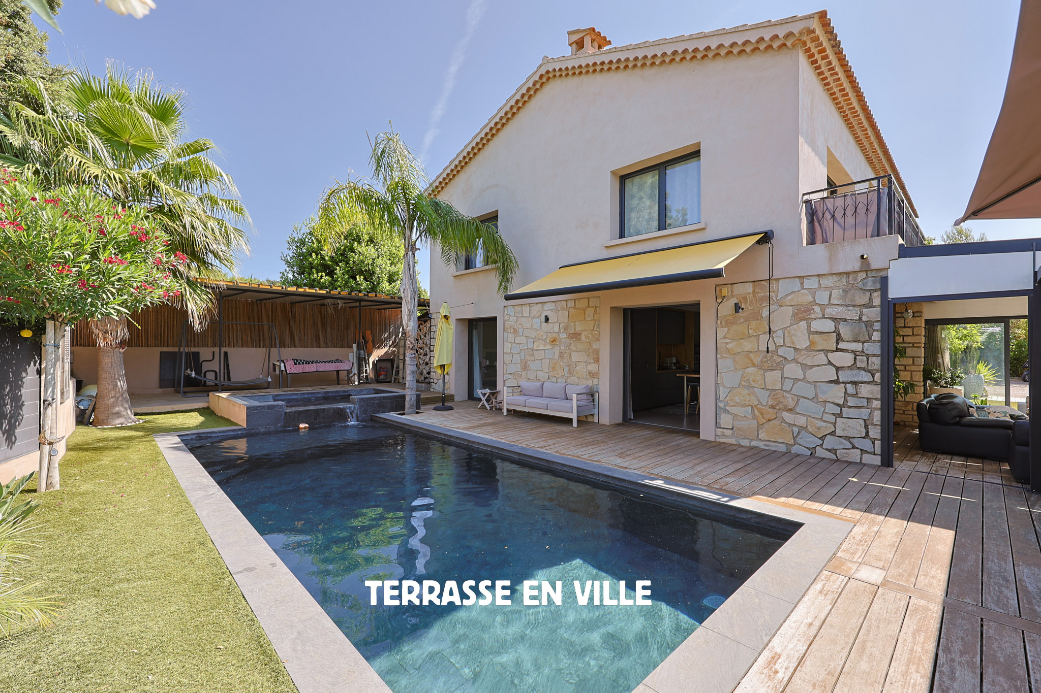 MAISON 218M2 QUARTIER BEAUCOURS