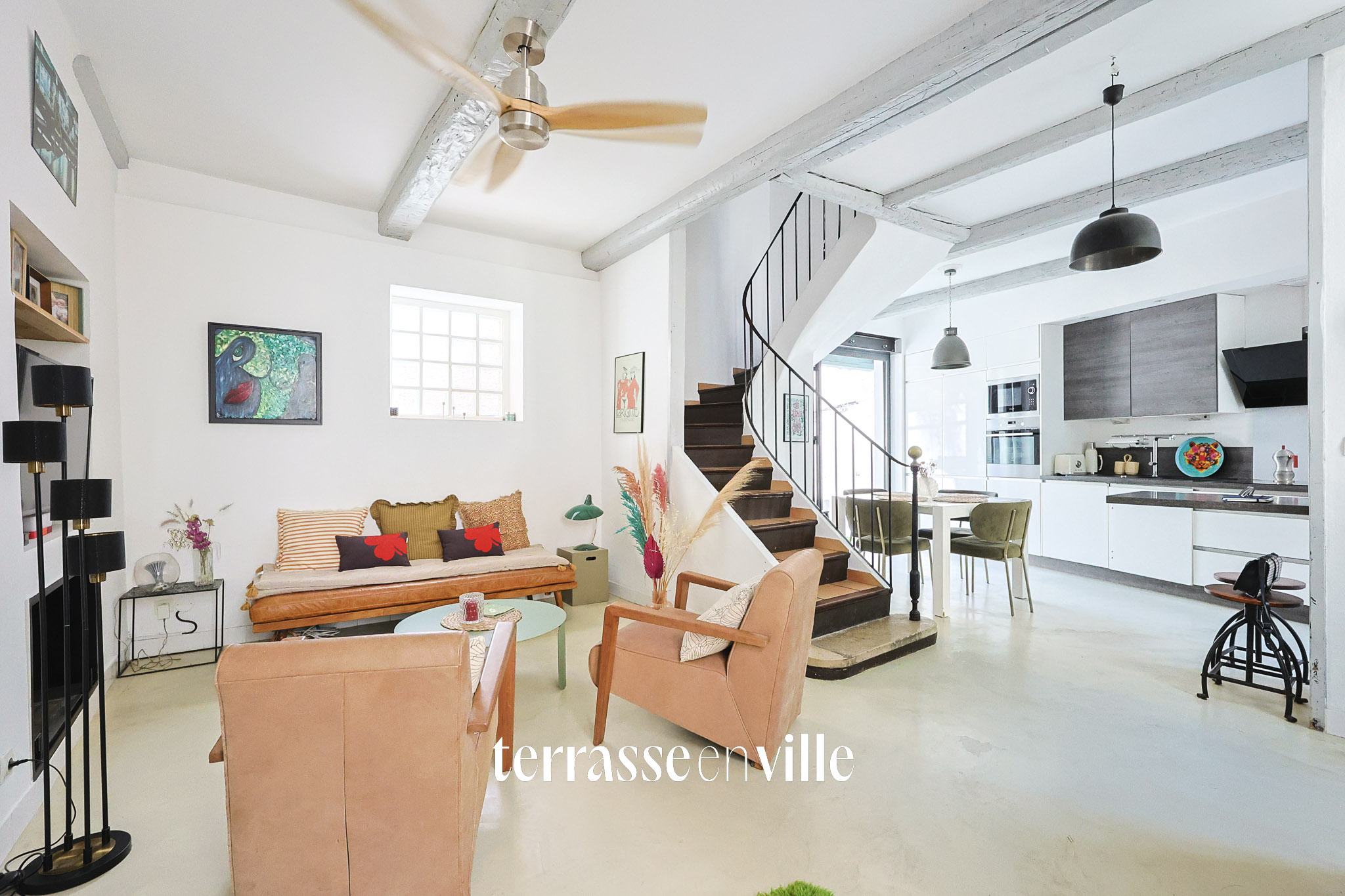 MAISON DE VILLE T4 - 102M2 - JARDIN - CAVE - PORT A PIED - 598 000€