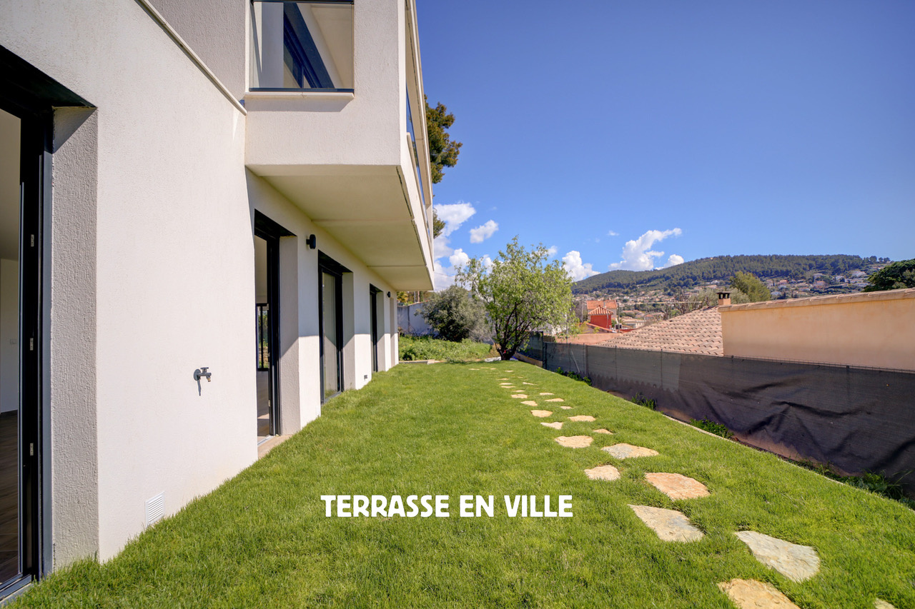 VILLA CONTEMPORAINE T4/5 - 150M2 - PETITE VUE MER - TERRAIN 830M2 - PISCINE - 996 000€