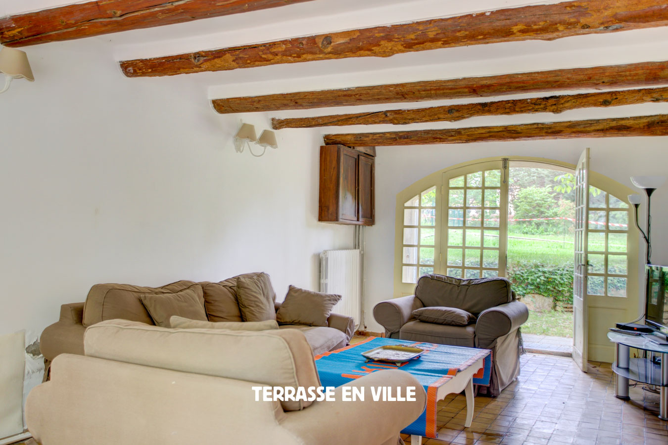 AIX-EN-PROVENCE - MAS ANCIEN - 250 m2 JARDIN - 987 000 €
