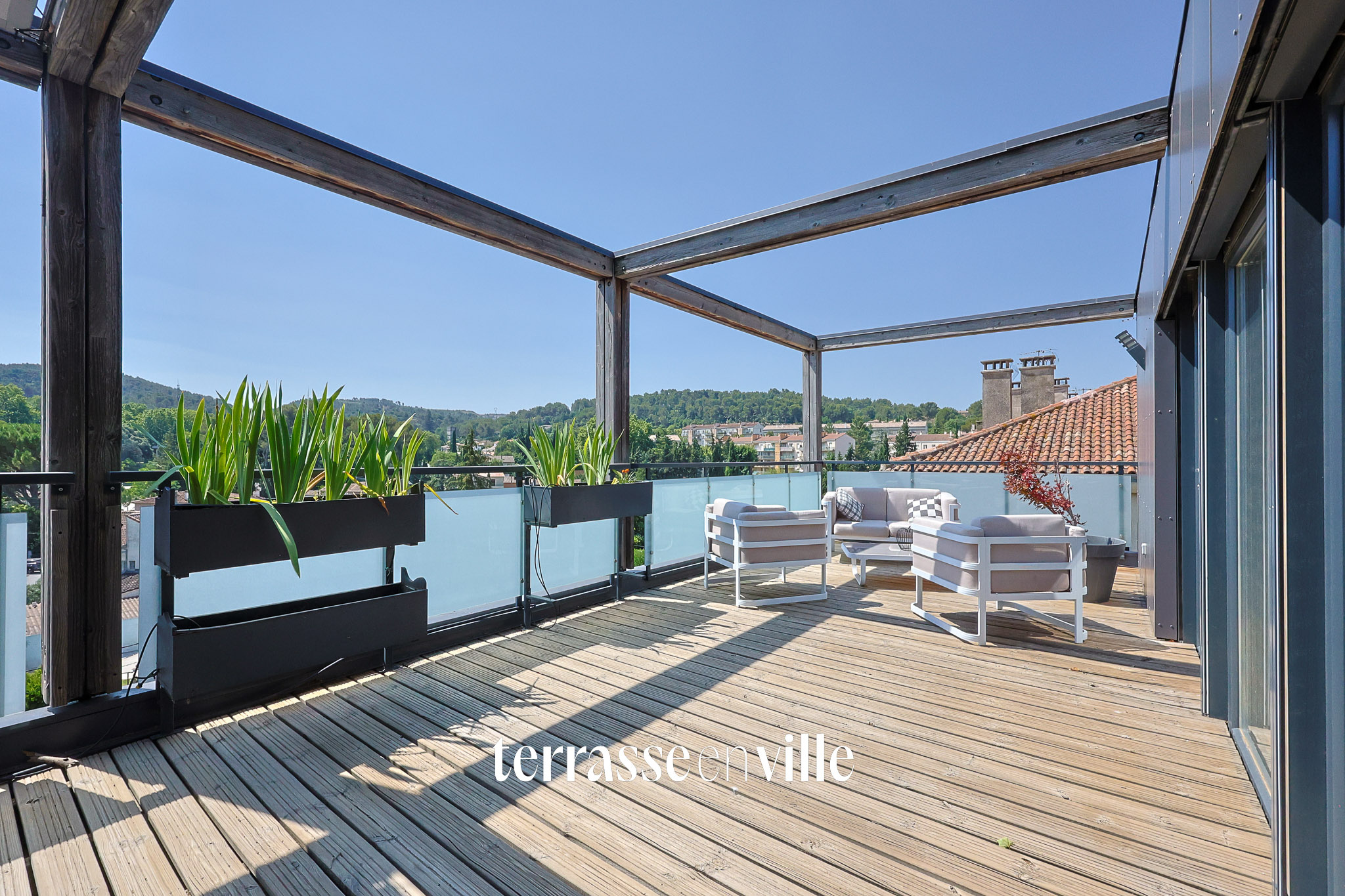 PONT DE L’ARC - ROOFTOP - T3 - 101 M2 - TERRASSE 61 M2 - 690 000 €