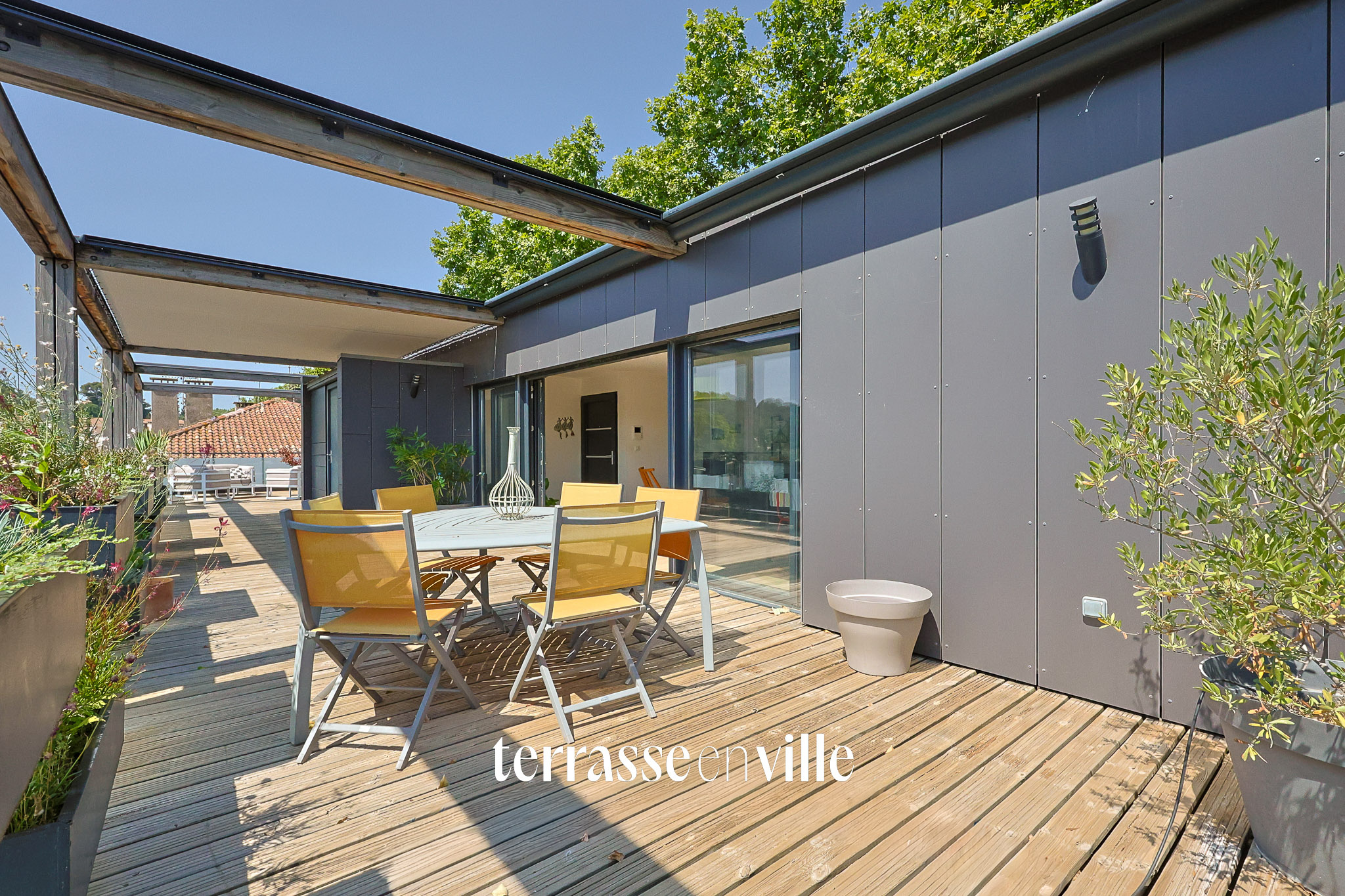 PONT DE L’ARC - ROOFTOP - T3 - 101 M2 - TERRASSE 61 M2 - 690 000 €