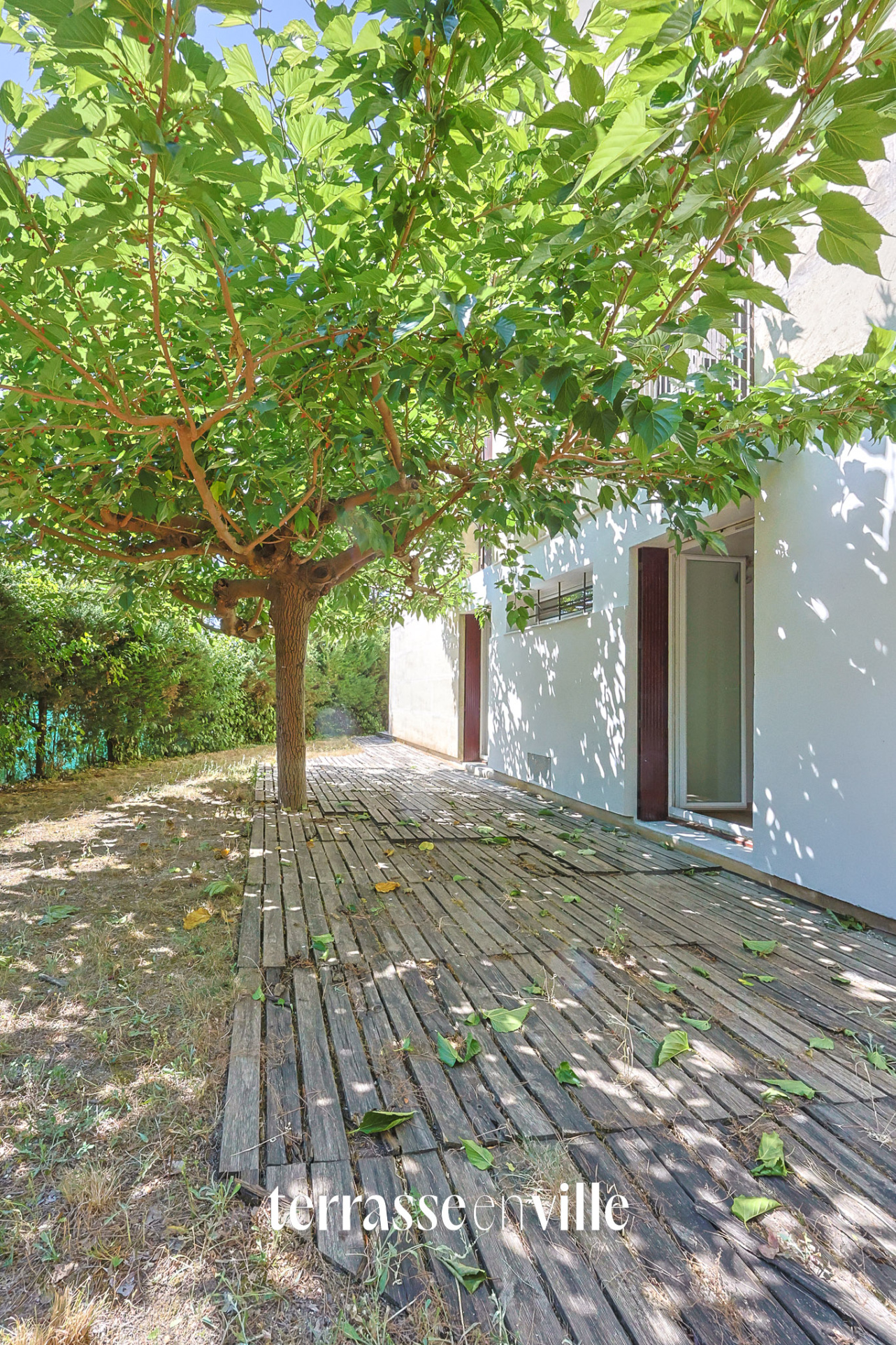 AIX-EN-PROVENCE - T3 JARDIN - 416 000 €