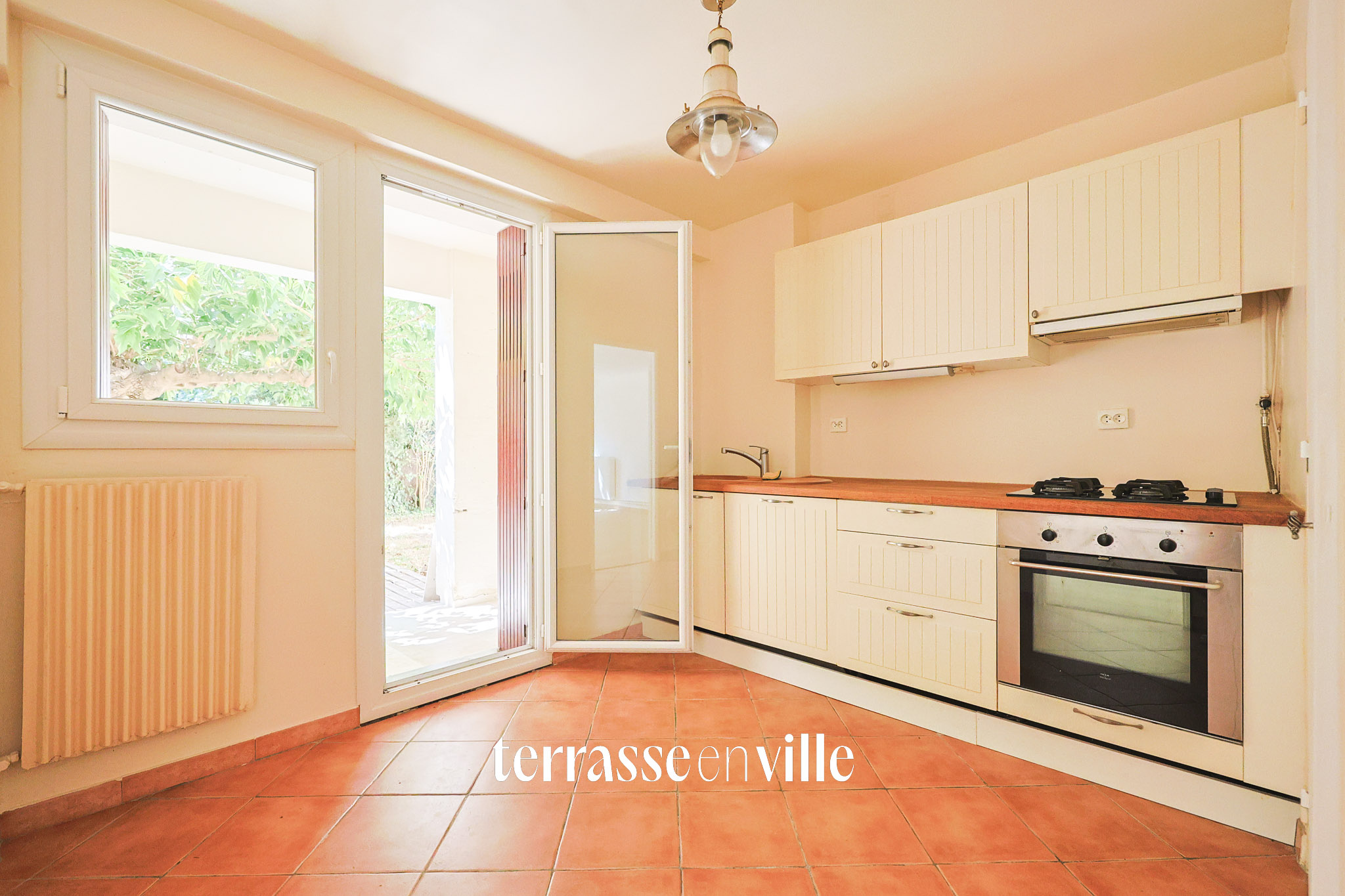AIX-EN-PROVENCE - T3 JARDIN - 416 000 €