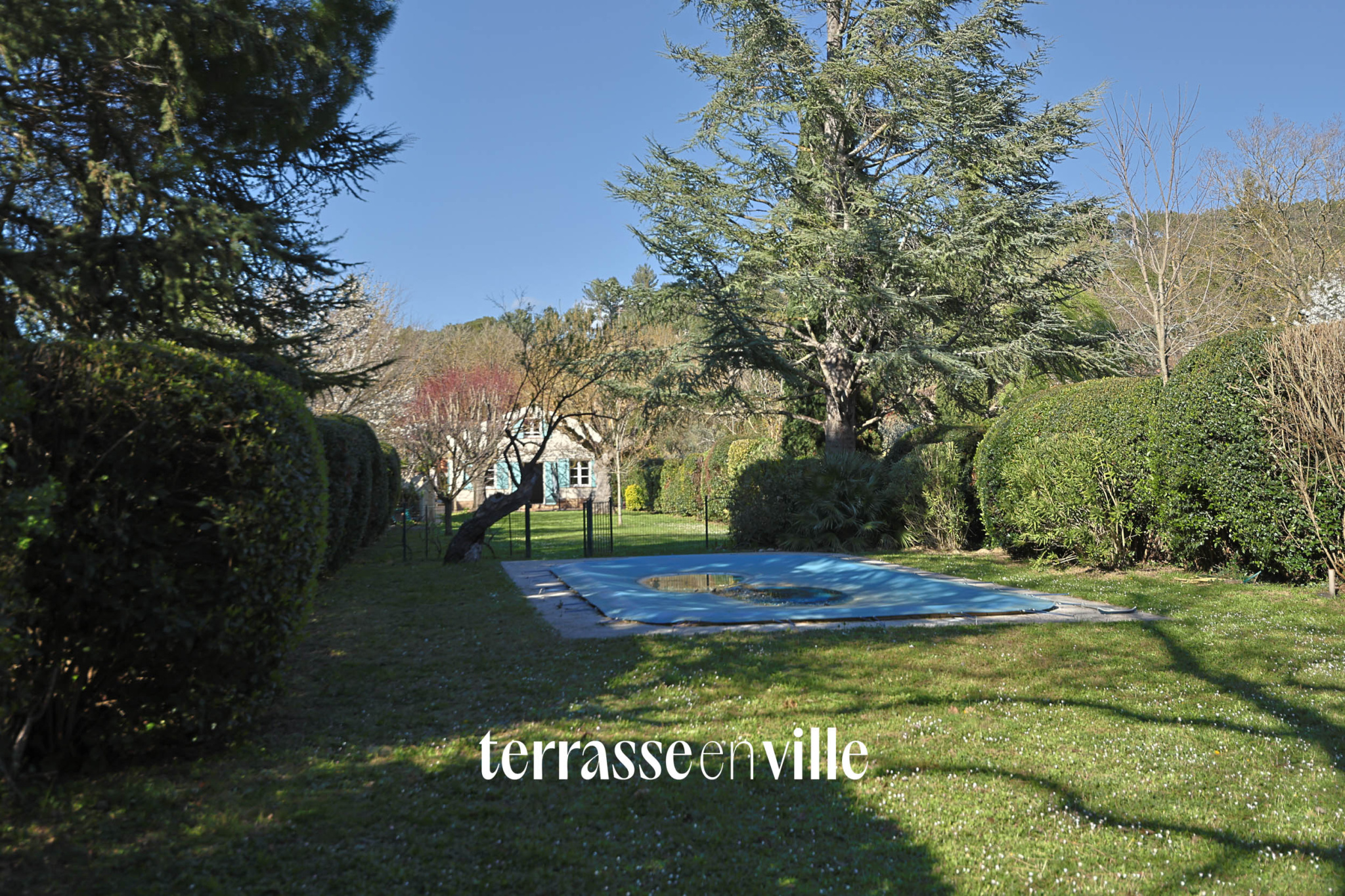 AIX-EN-PROVENCE - MAISON - 180 M2 - PISCINE - 985 000 €