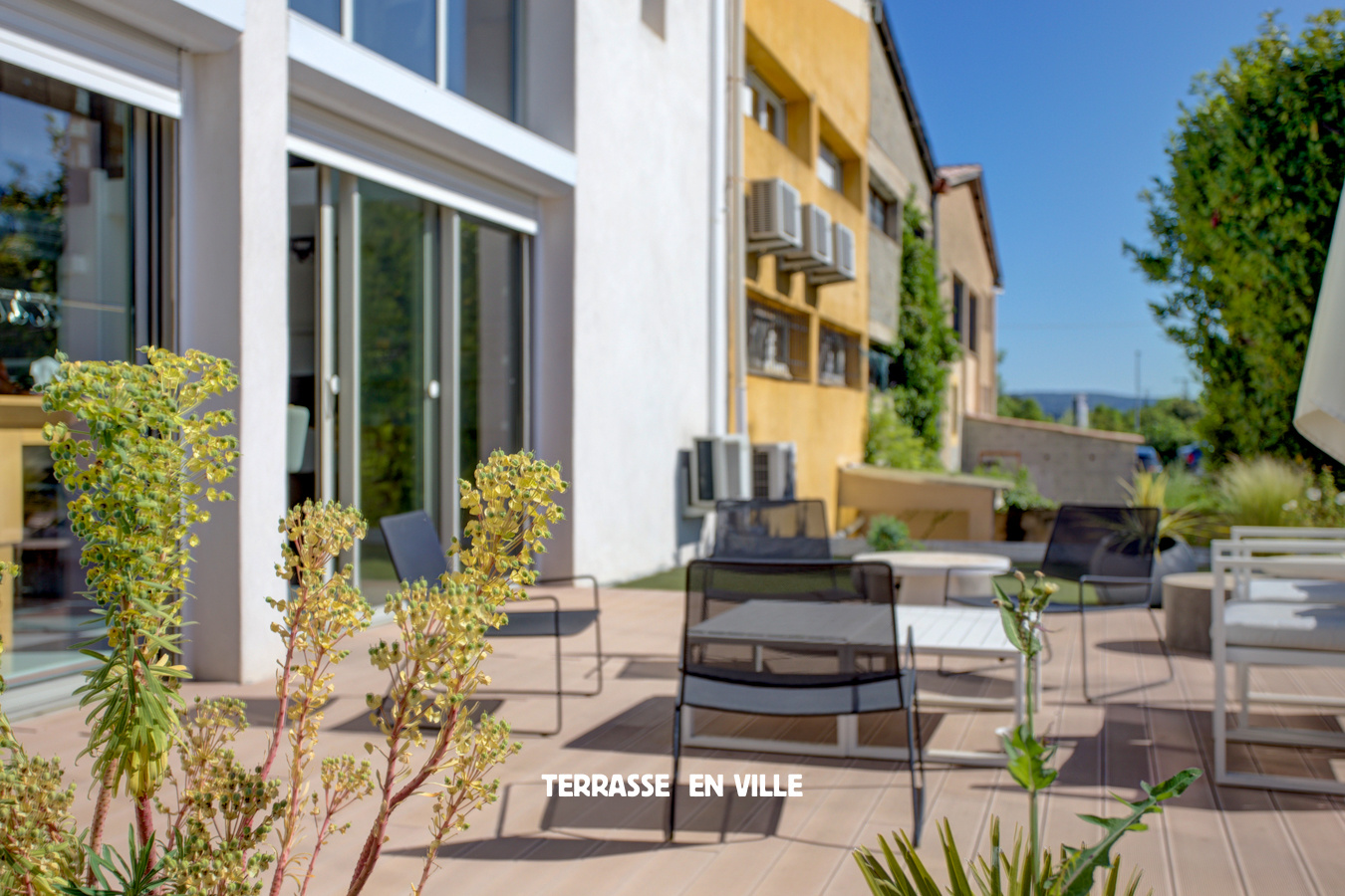 AIX-EN-PROVENCE — CELONY — ESPACE ATYPIQUE — 231 M2 — PARKING — 870 000 €