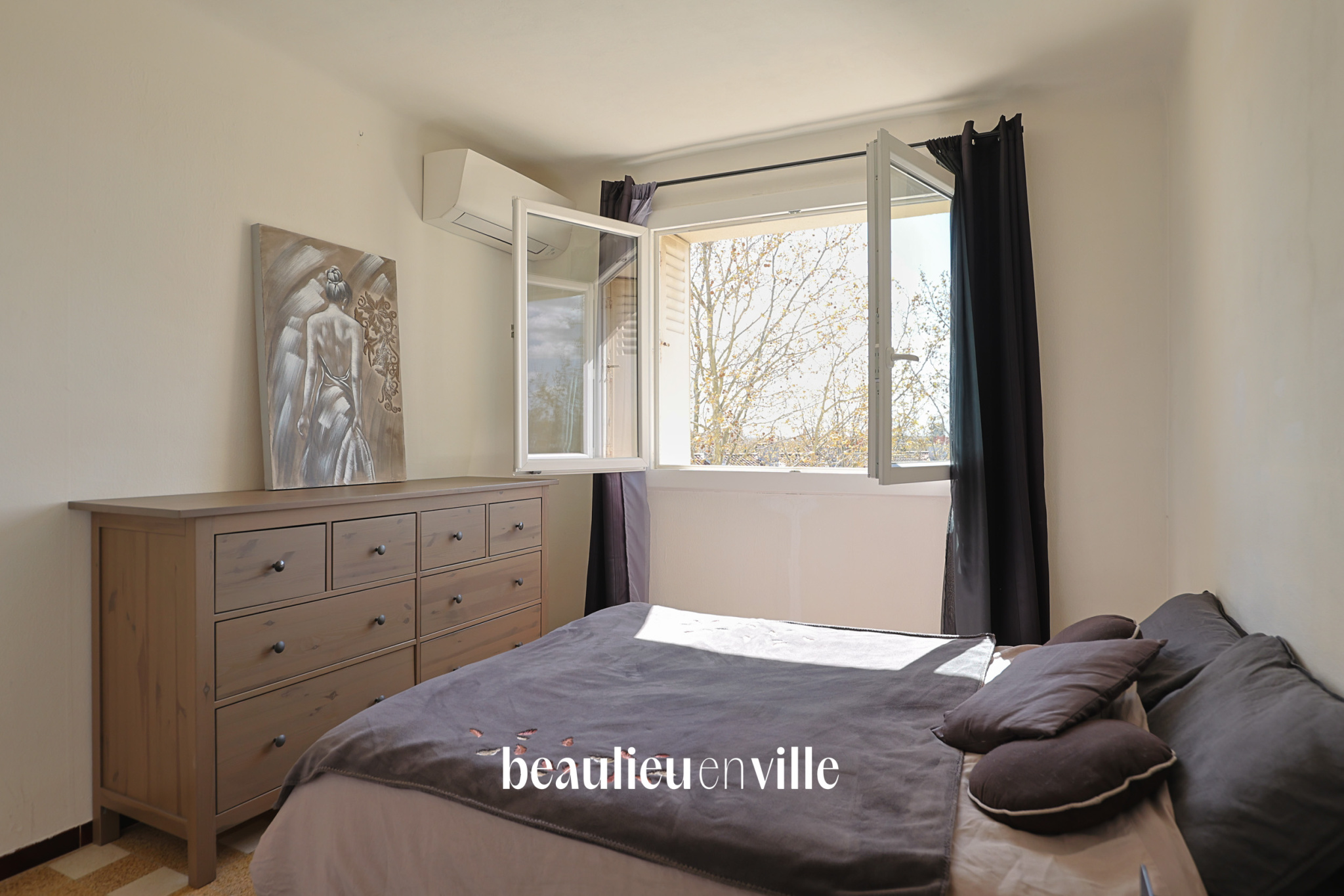 EXCLUSIVITÉ - AIX EN PROVENCE - CENTRE VILLE-APPARTEMENT T3 - BALCON - 65M2 - 295 000€