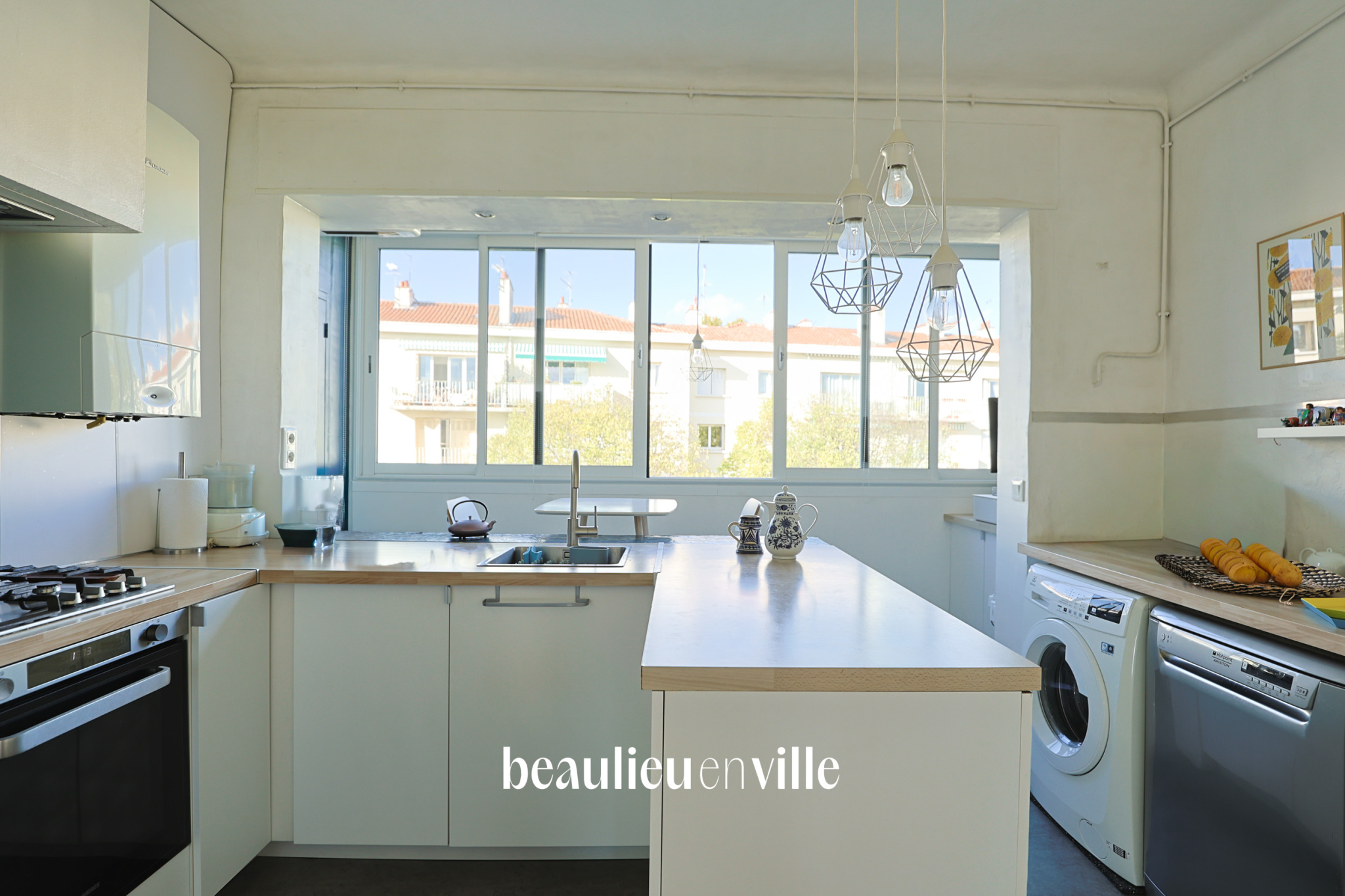 AIX-EN-PROVENCE -ARTS ET METIERS - APPARTEMENT T5 - PLACE DE PARKING - 549 000 €